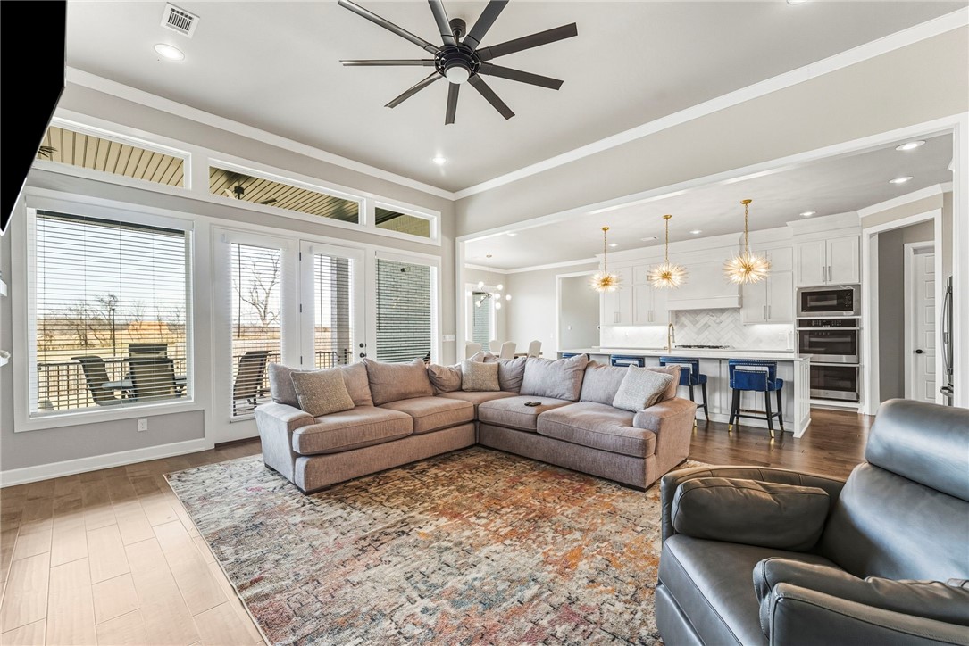 Shadow Valley Ph Ix Rogers - Residential