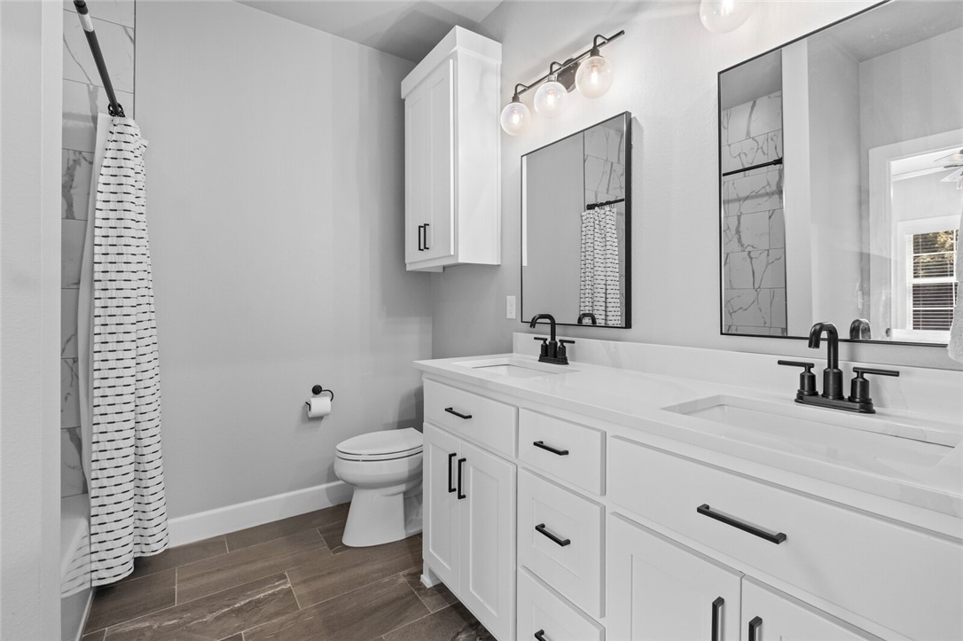 Shadow Valley Ph Ix Rogers - Residential