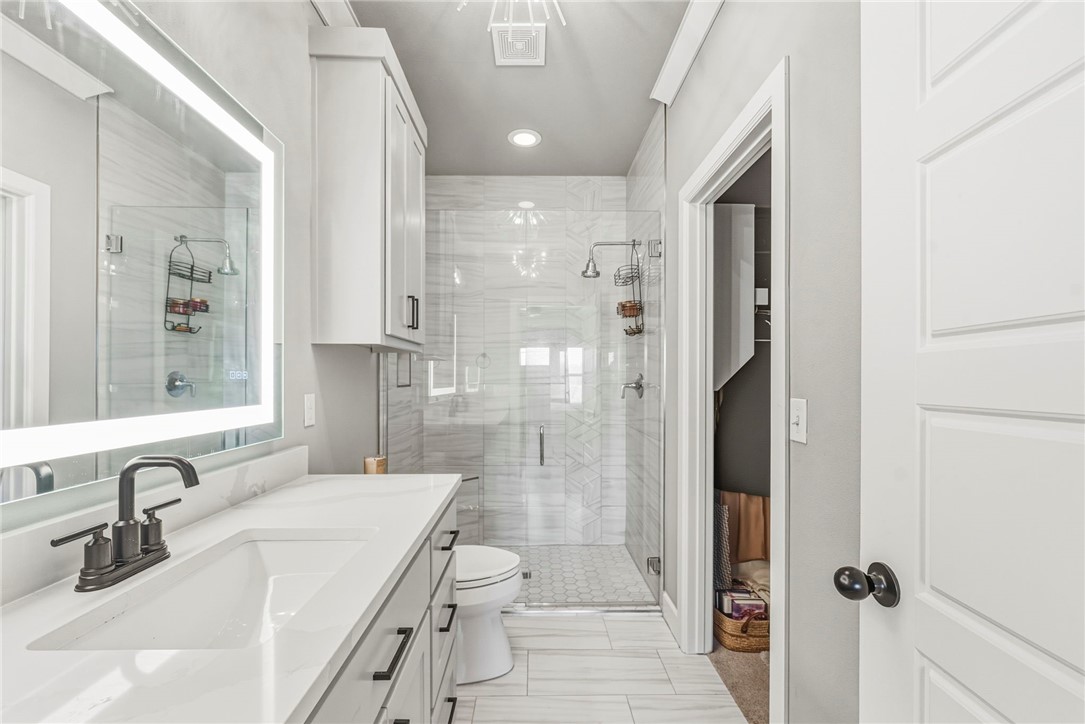 Shadow Valley Ph Ix Rogers - Residential