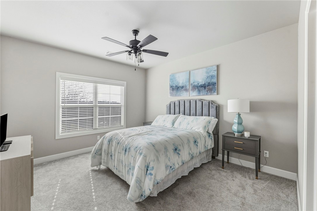 Shadow Valley Ph Ix Rogers - Residential