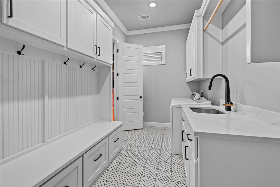 Shadow Valley Ph Ix Rogers - Residential