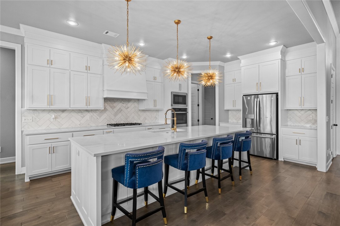 Shadow Valley Ph Ix Rogers - Residential