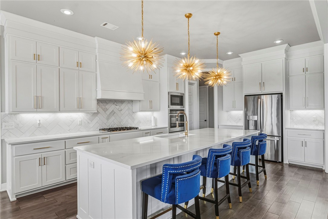 Shadow Valley Ph Ix Rogers - Residential