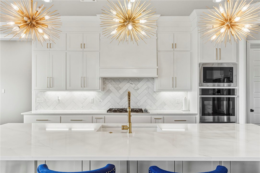 Shadow Valley Ph Ix Rogers - Residential