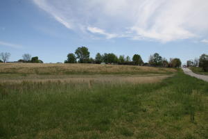 Skyline Acres - Commercial Sale