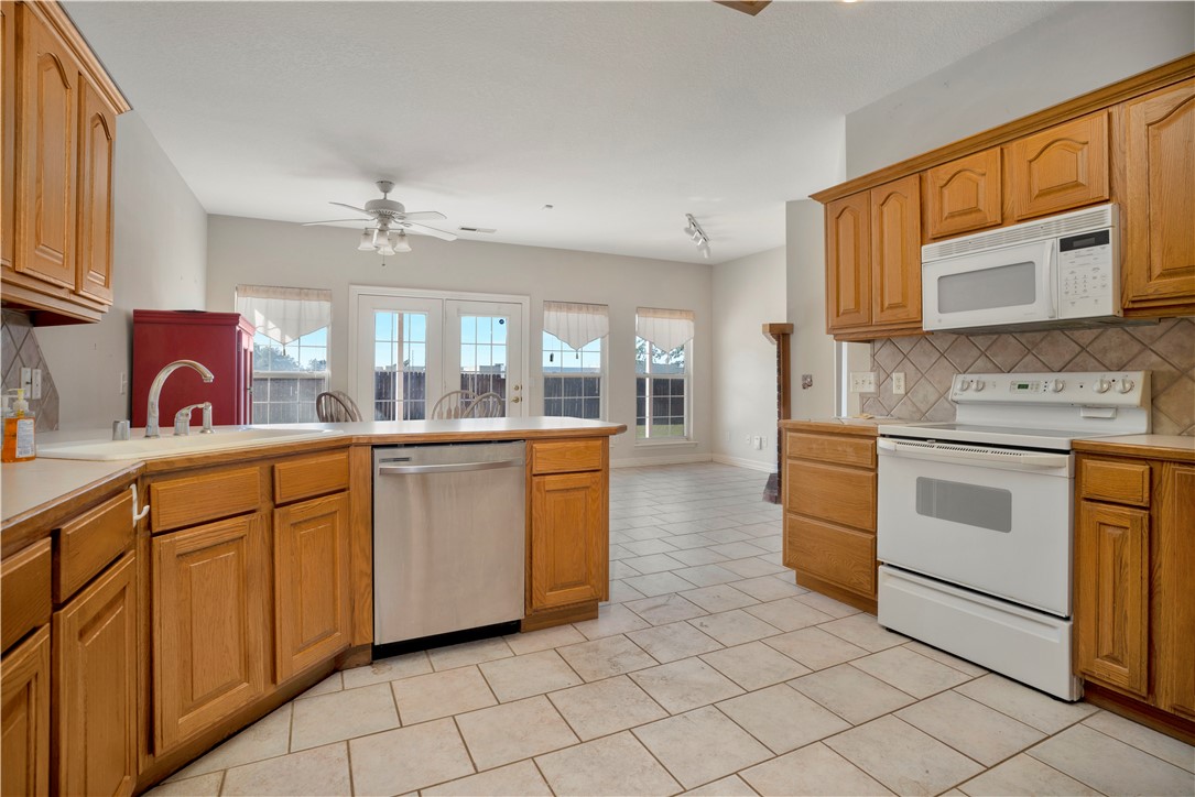 Shady Acre Est - Residential