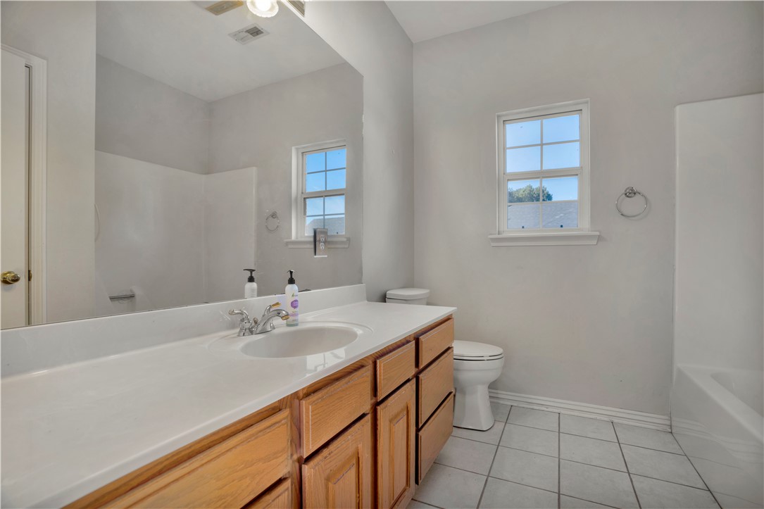 Shady Acre Est - Residential