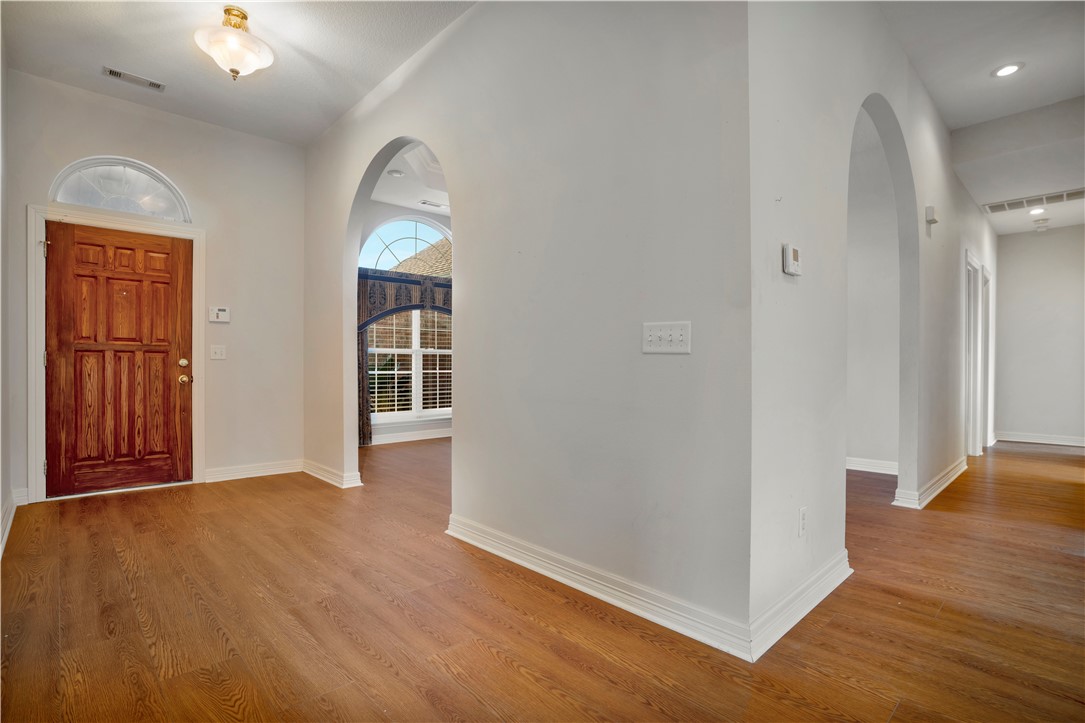 Shady Acre Est - Residential