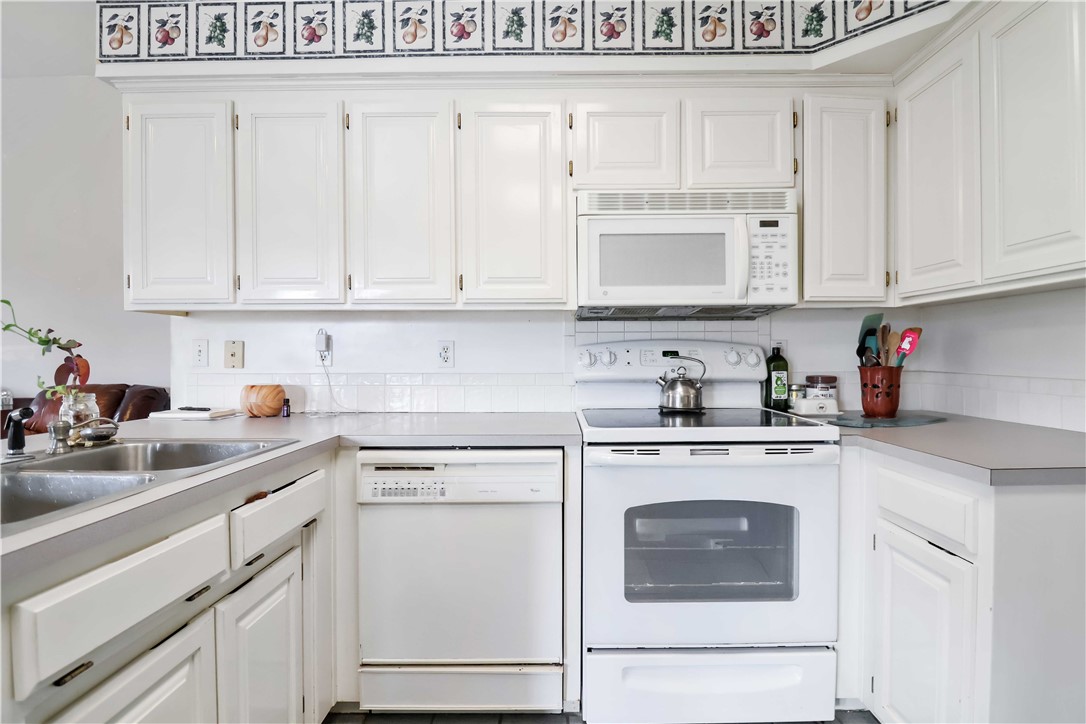 Lands End Sub Bvv - Residential