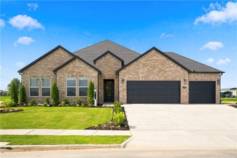 Photo of 501 Renley Street, Tontitown, AR 72762 (MLS # 1358017)