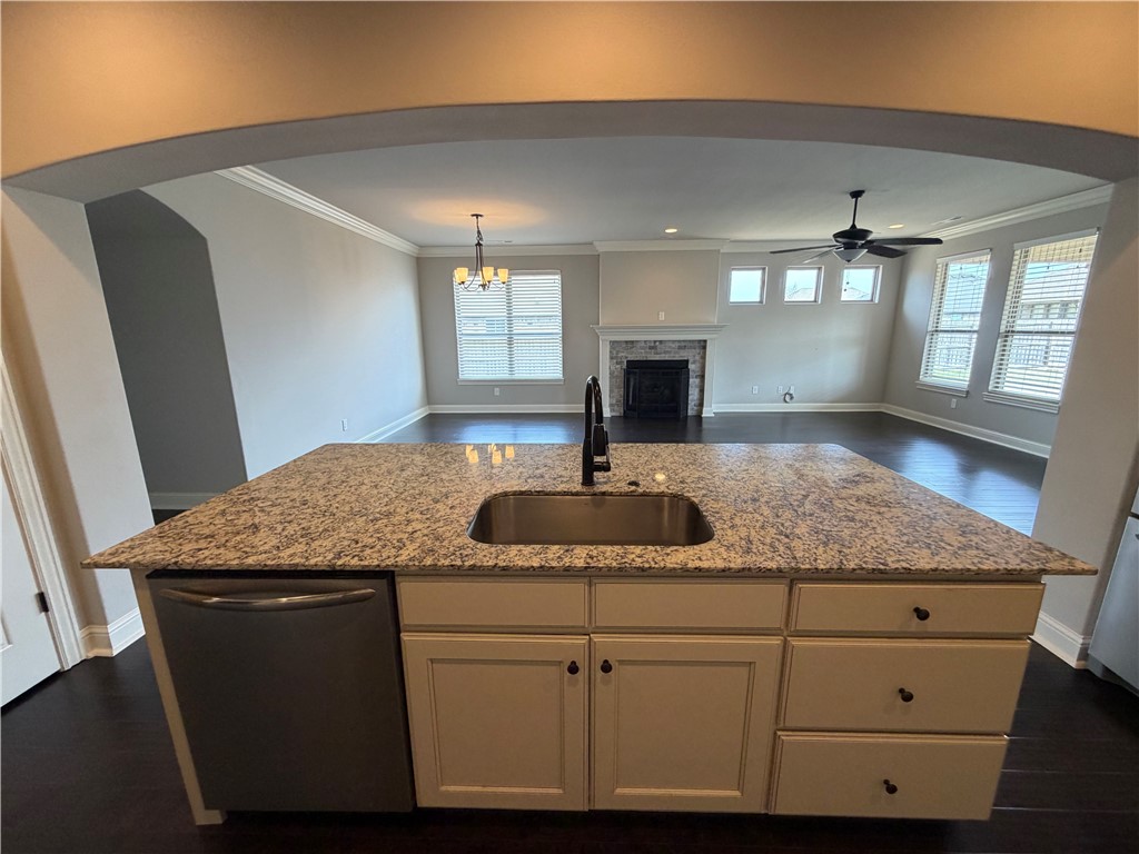 Brentwood Cave Spgs - Residential