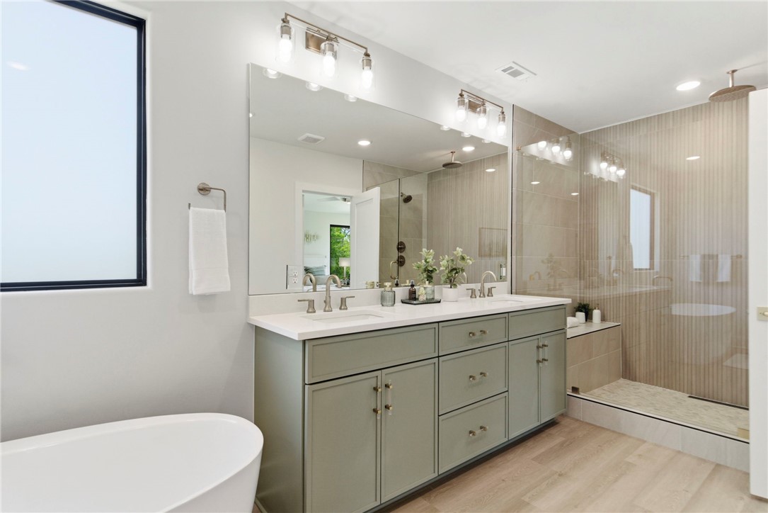 Lincoln & Rice Add. Bentonville - Residential