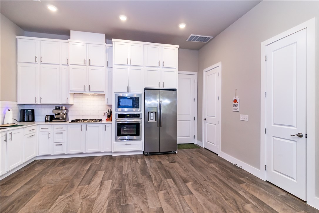 Boles Add - Residential Lease