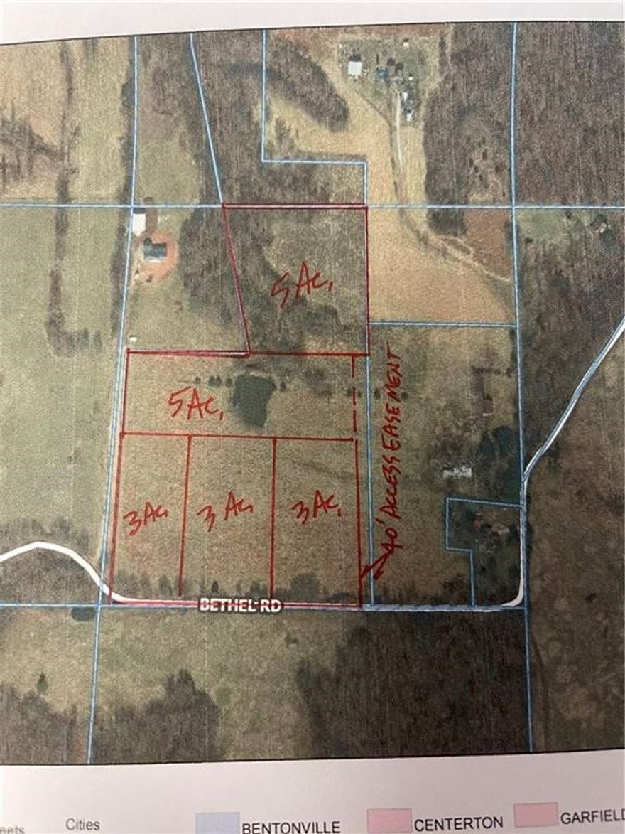 Beautiful location, minutes from 549 Bella Vista Bypass and 15 minutes from Centerton.  Gently rolling land with gorgeous views in a nice farming community.  New manufactured home on permanent foundation is acceptable as long as square footage exceeds 1800 SF.  

*Property split subject to approval by Benton County Planning Commission.
**Broker Owner