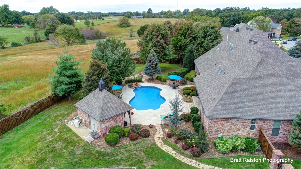 St Valery Downs Sub Cave Spgs - Residential