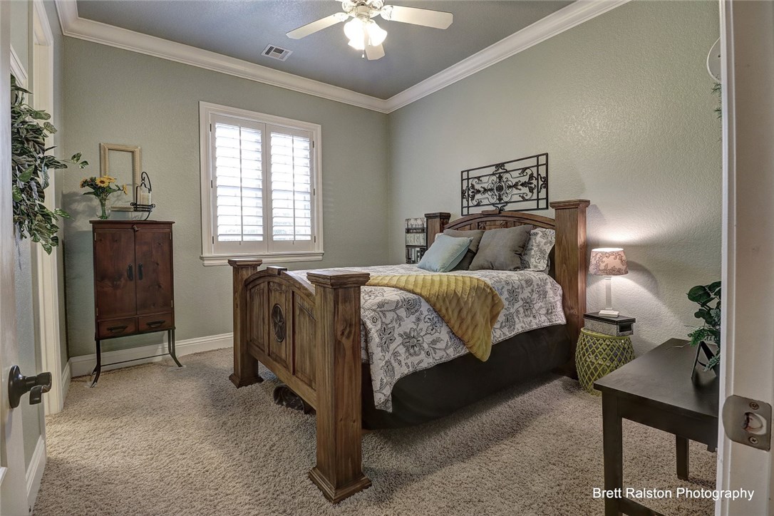 St Valery Downs Sub Cave Spgs - Residential