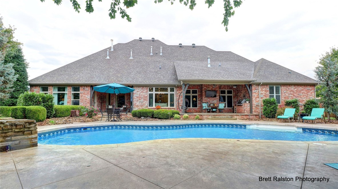 St Valery Downs Sub Cave Spgs - Residential