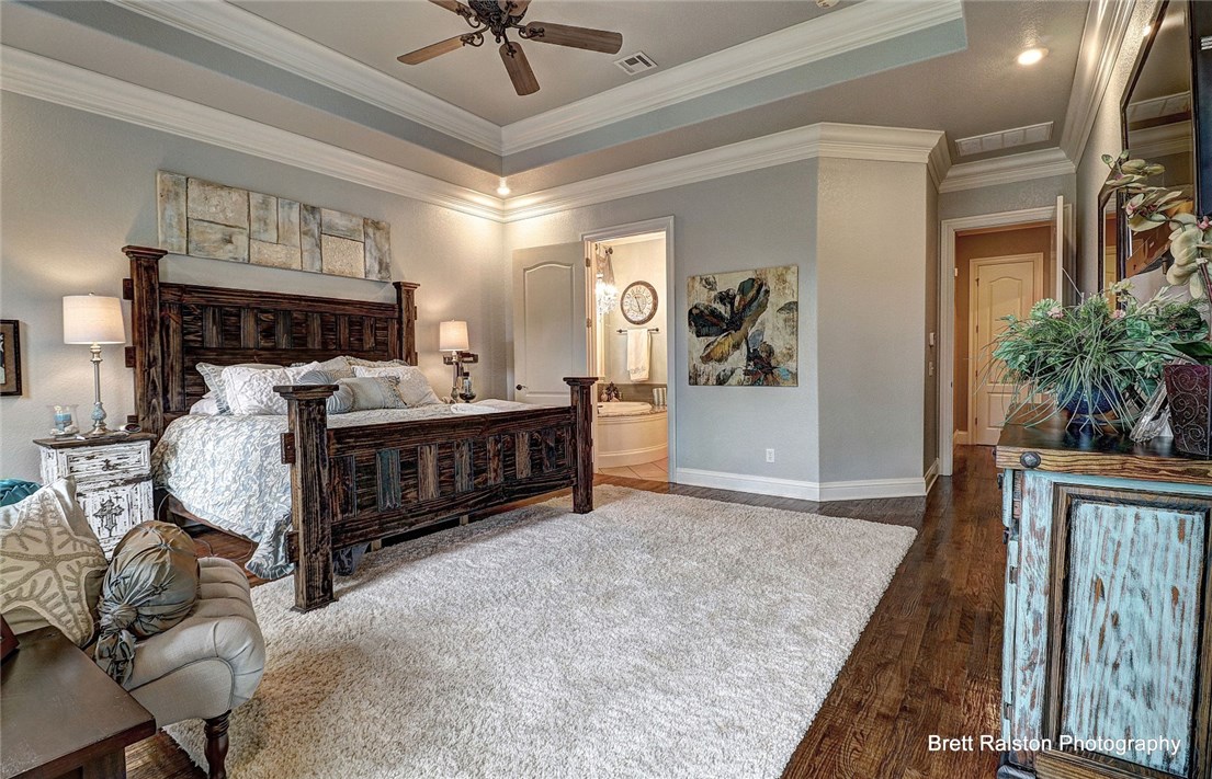 St Valery Downs Sub Cave Spgs - Residential