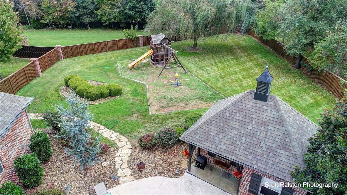 St Valery Downs Sub Cave Spgs - Residential