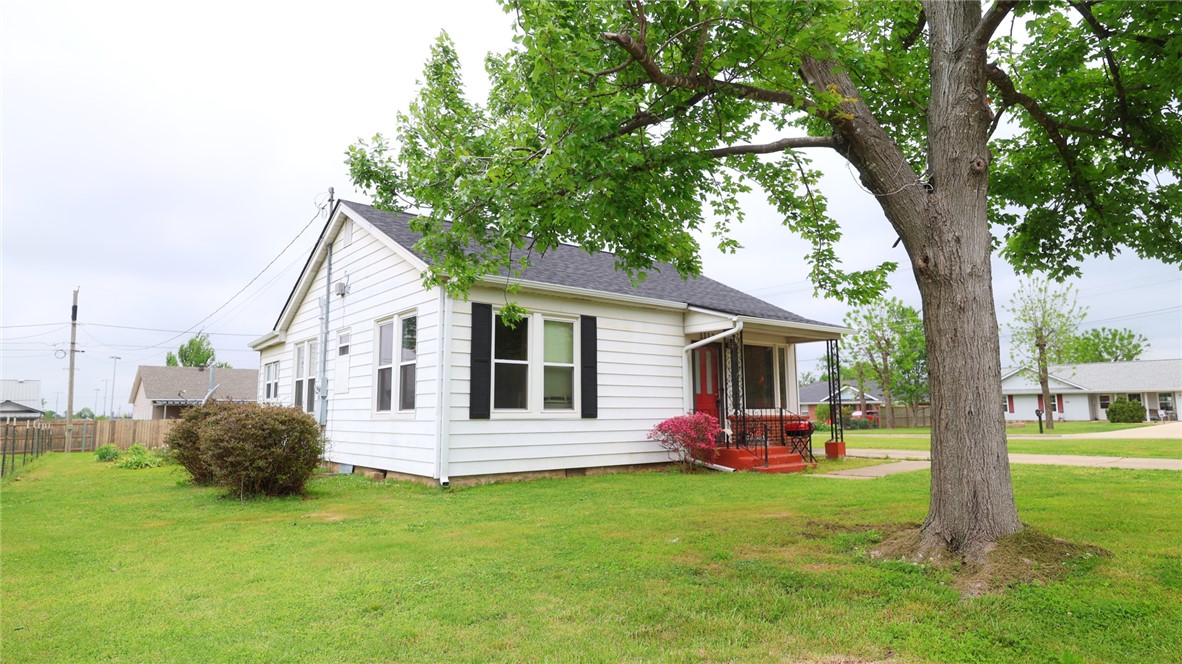 Rogers Heights Rogers - Residential