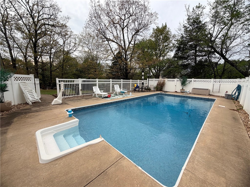 COWELL ESTATES I - Residential