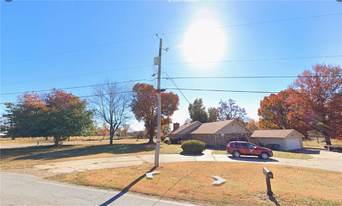 Elm Spgs Heights Springdale - Residential