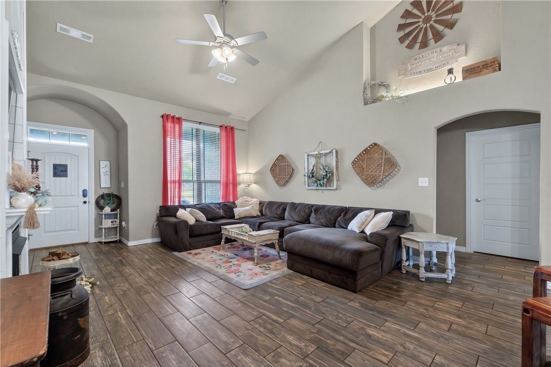 Elkhorn Sub Ph Ii Pea Ridge - Residential
