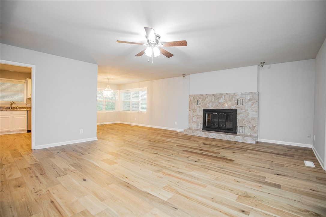 Avondale Sub 1 Bvv - Residential Lease