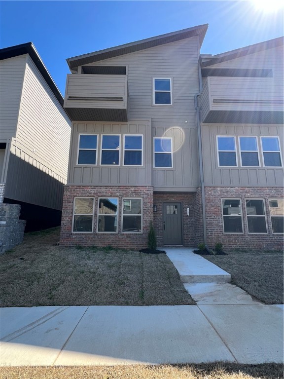 View Fayetteville, AR 72704 townhome