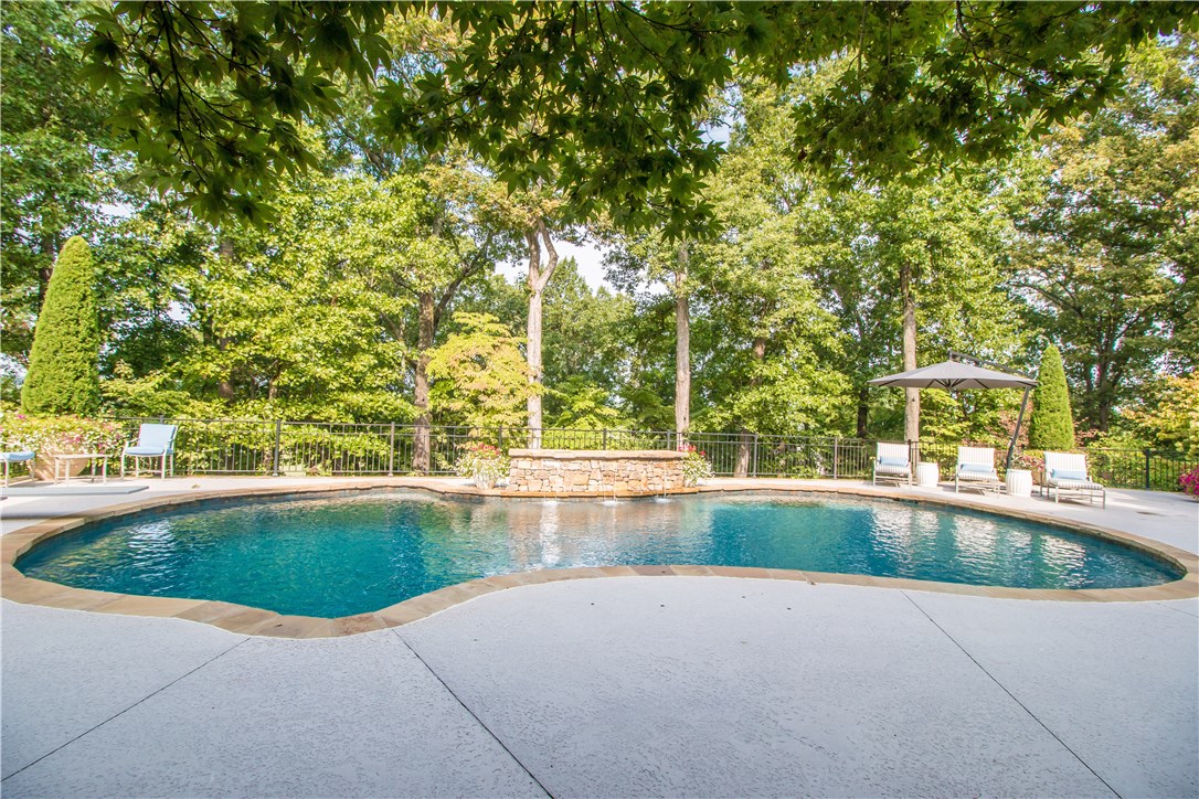 Shadow Valley - Residential