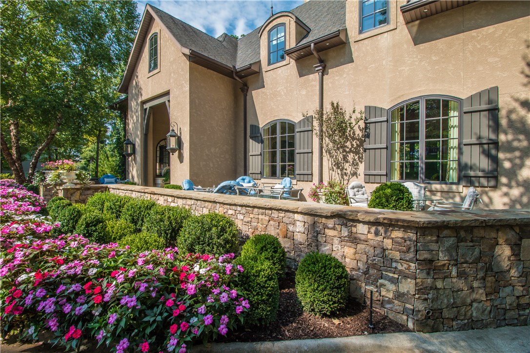 Shadow Valley - Residential