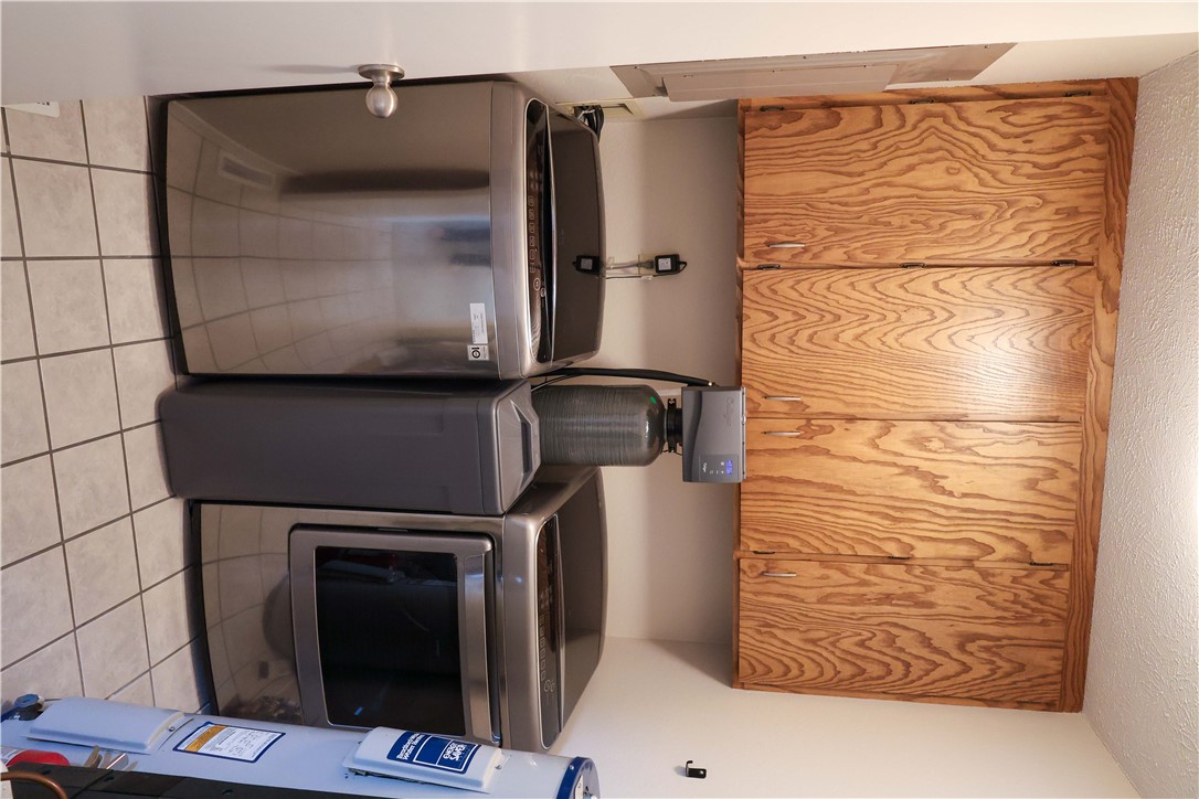 Unit 111 Holiday Island - Residential