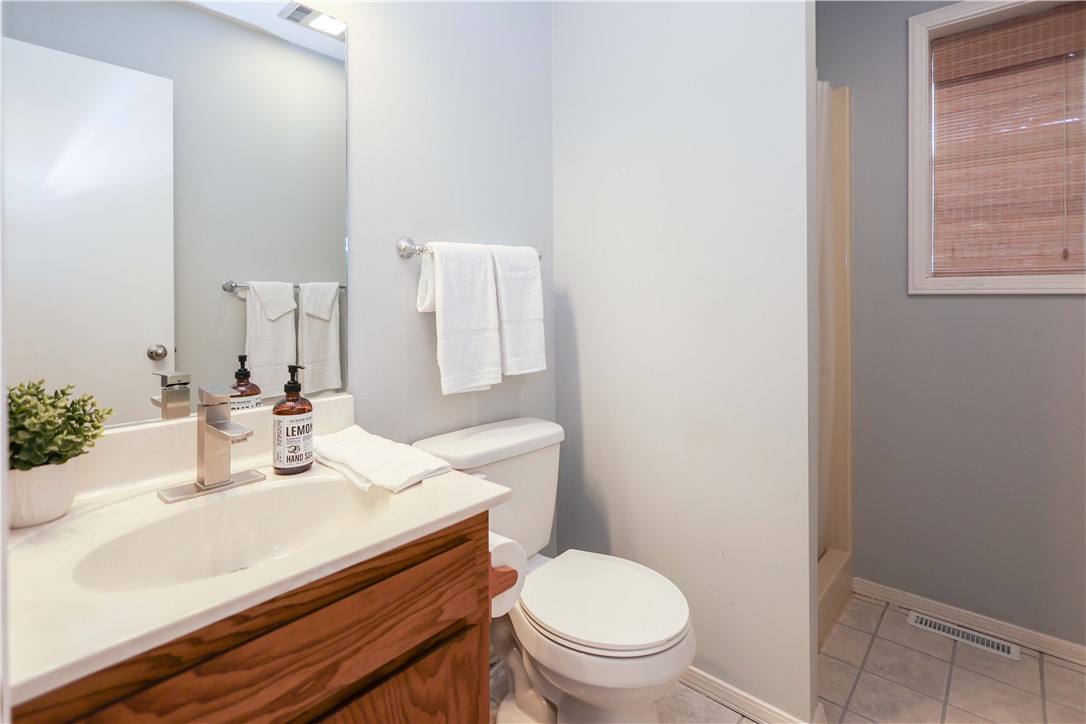 Unit 111 Holiday Island - Residential