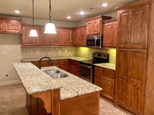 Laurynwood Estates - Residential Lease