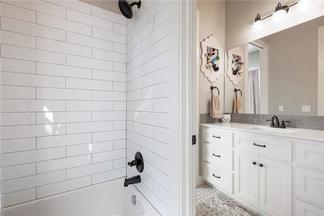 Angel Falls North Bentonville - Residential