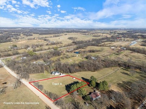 Photo of TBD Tract 4 S Pleasant Valley Road, Gentry, AR 72734 (MLS # 1333418)
