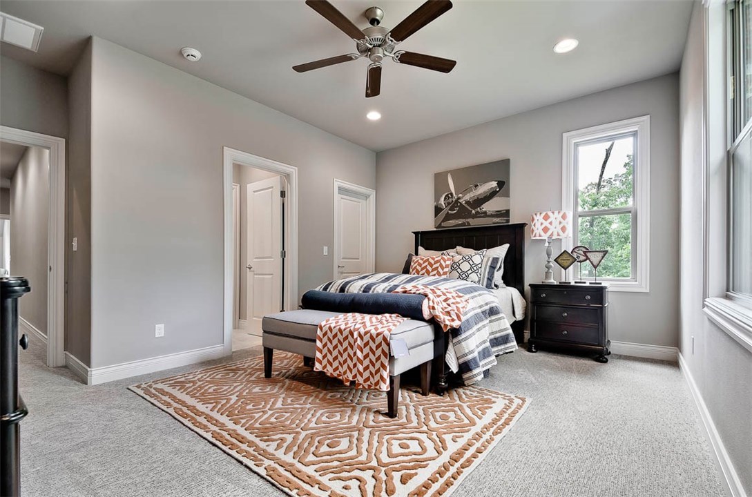 Oak Tree - Residential