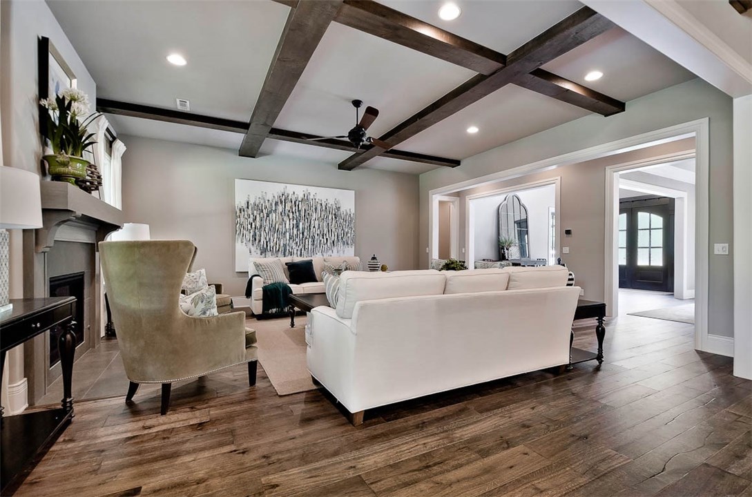 Oak Tree - Residential