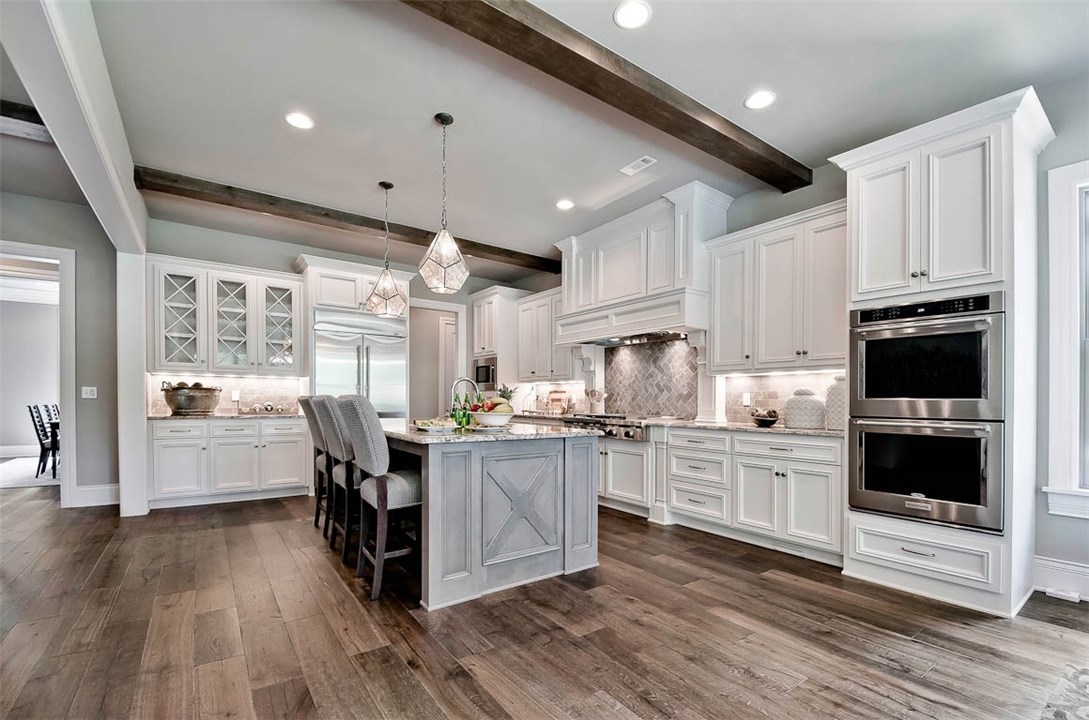 Oak Tree - Residential