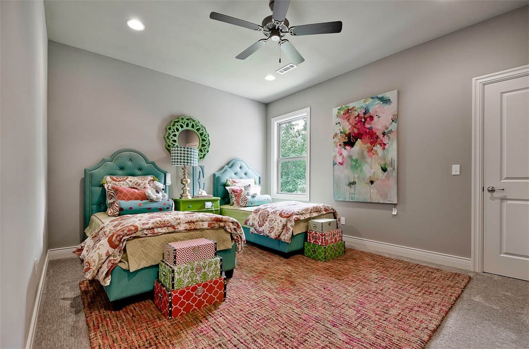 Oak Tree - Residential