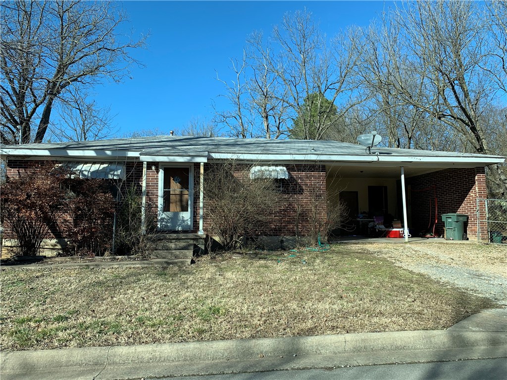 MLS DATA ONLY-LEASE RENEWAL