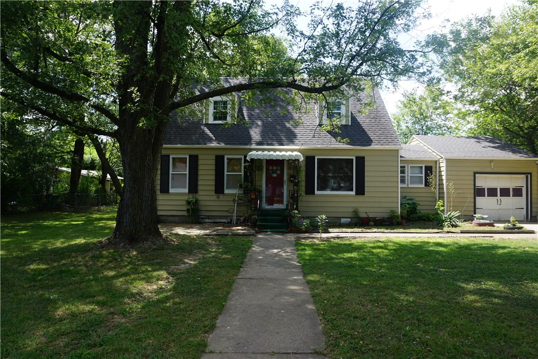 This beautiful and cozy 3 bed, two bath home is close to everything in Springdale. This well maintained, craftsman style home, sits on a extremely hard to find 43,152 sf lot. It's close to shopping centers, restaurants, central business district, Downtown Springdale, 71 business, Jones Center, schools, hospital, churches and many local and national employers. The 720 sf Workshop in the back will convey & was not applied towards the home's square footage. Stove, fridge, washer and dryer will not convey.