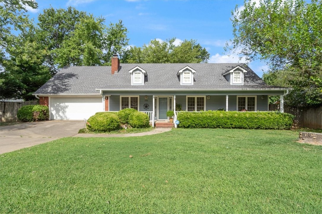 Welcome home to this wonderful 3-bedroom, 2-bath home nestled in a highly desirable location! Enjoy your mornings on the full-length front porch, the perfect spot to take in the sunrise with a cup of coffee.
Inside, you'll find a spacious floor plan featuring a large living room accented by a cozy brick fireplace. The living area flows seamlessly into the kitchen, which boasts full oak cabinetry, an island bar for casual dining, and plenty of storage. Just off the dining area, a private home office provides a quiet space for work or study. All bedrooms are generously sized and filled with natural lighting. The privacy-fenced backyard is ideal for entertaining, with a shaded, covered patio and a double gate for easy accessāperfect for parking a boat, camper, or other recreational vehicles. Conveniently located near schools, grocery stores, medical offices, I-49, and a variety of restaurants, this home offers comfort, functionality, and an unbeatable location. Donāt miss the opportunity to call this place home!