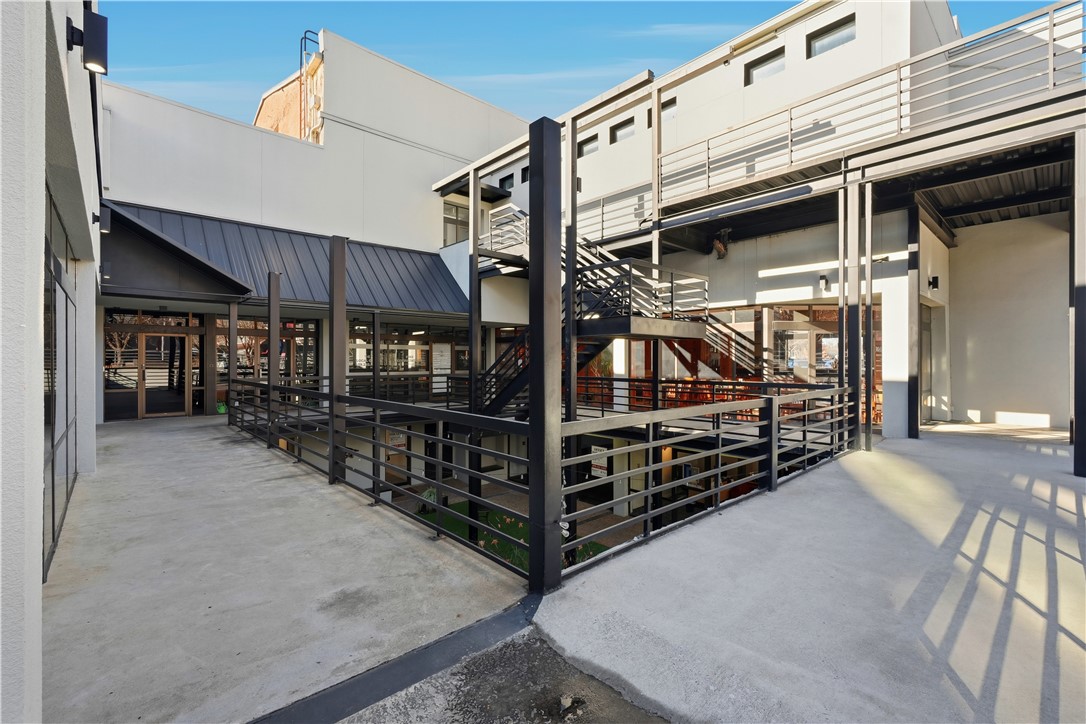 FAYETTEVILLE ORIGINAL - Commercial Lease