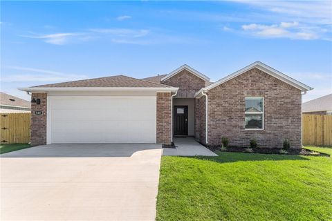 Photo of 540 Arizona Street, Farmington, AR 72730 (MLS # 1322878)