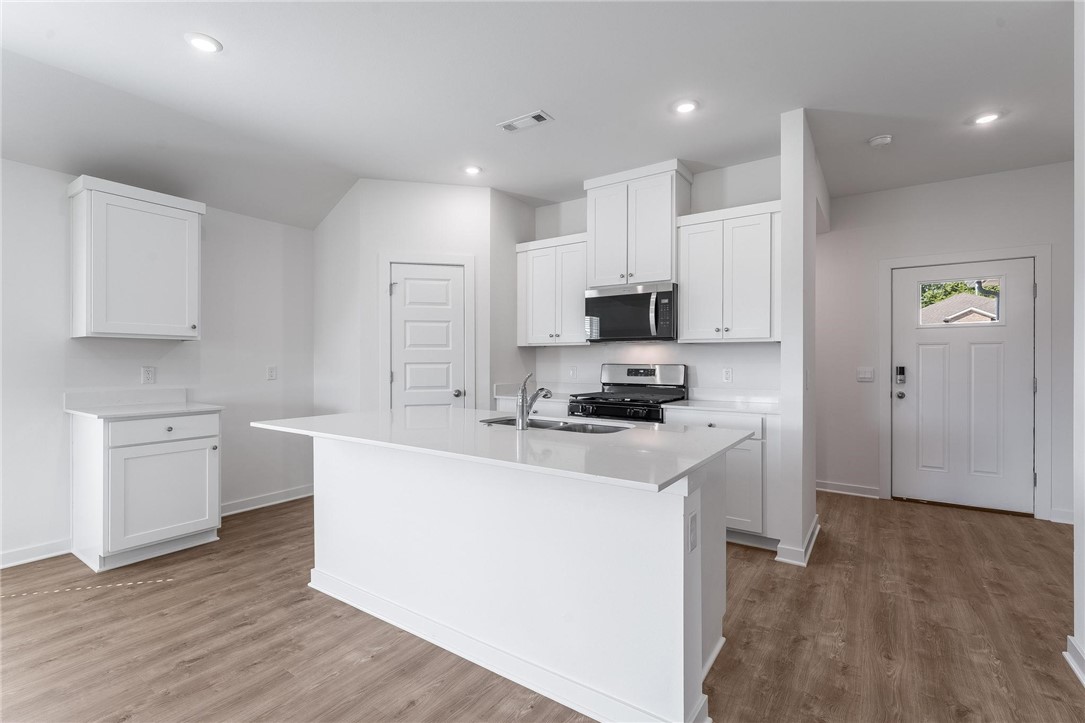 Wagon Wheel West Sub - Residential Lease