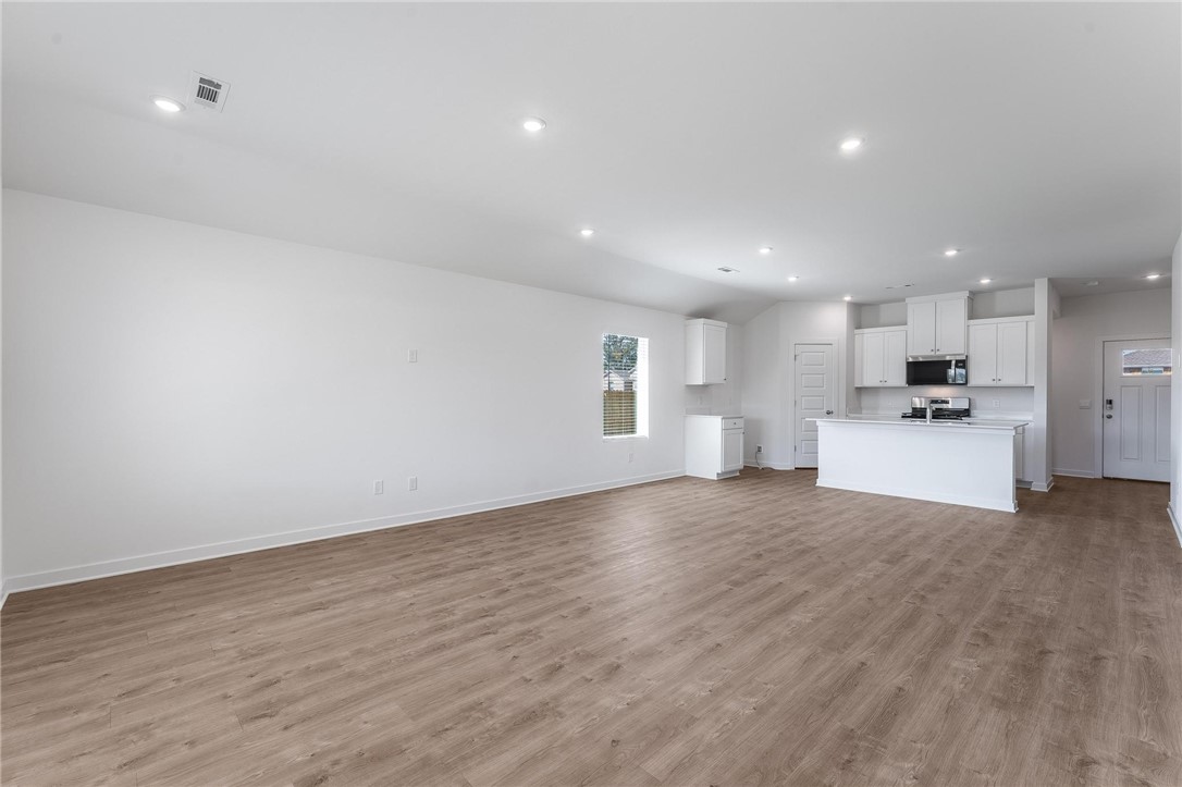 Wagon Wheel West Sub - Residential Lease
