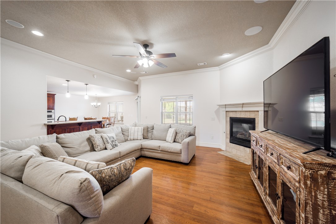 Dixieland Crossing - Residential