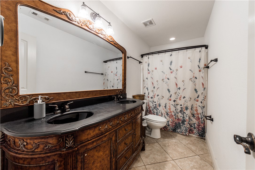 Dixieland Crossing - Residential