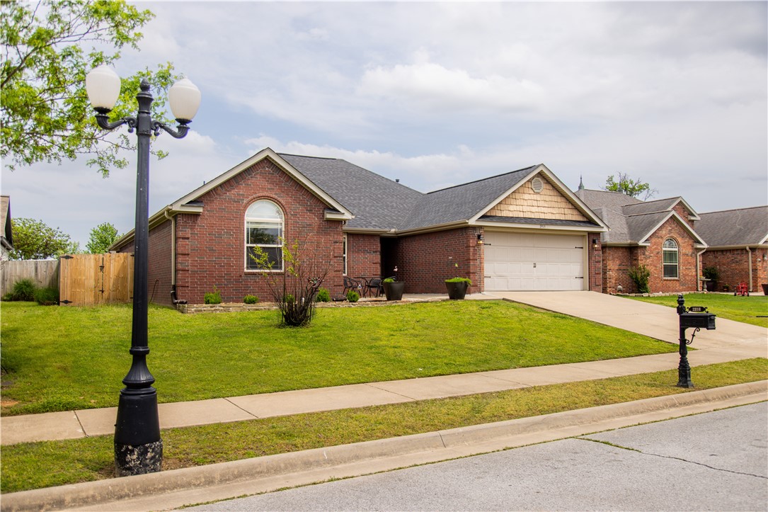 Dixieland Crossing - Residential